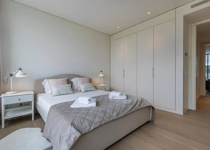 Prata Riverside Xx By Innkeeper Apartment